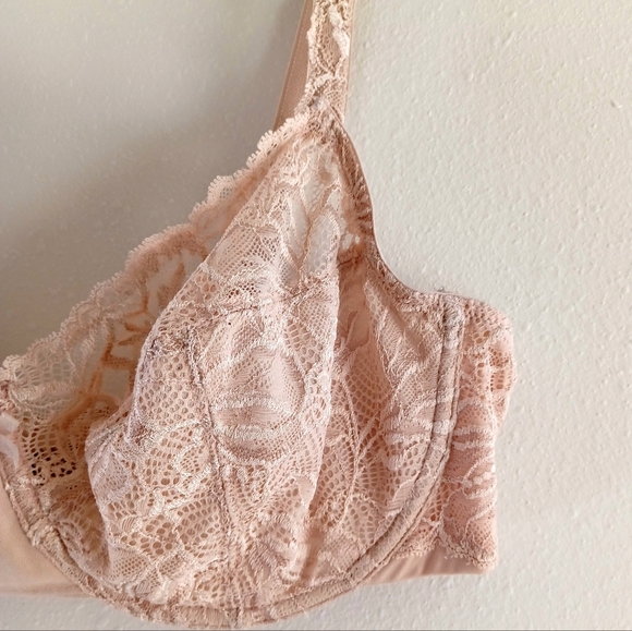 Bali Lace Lift Desire Unlined Bra, size 40D - Picture 4 of 16
